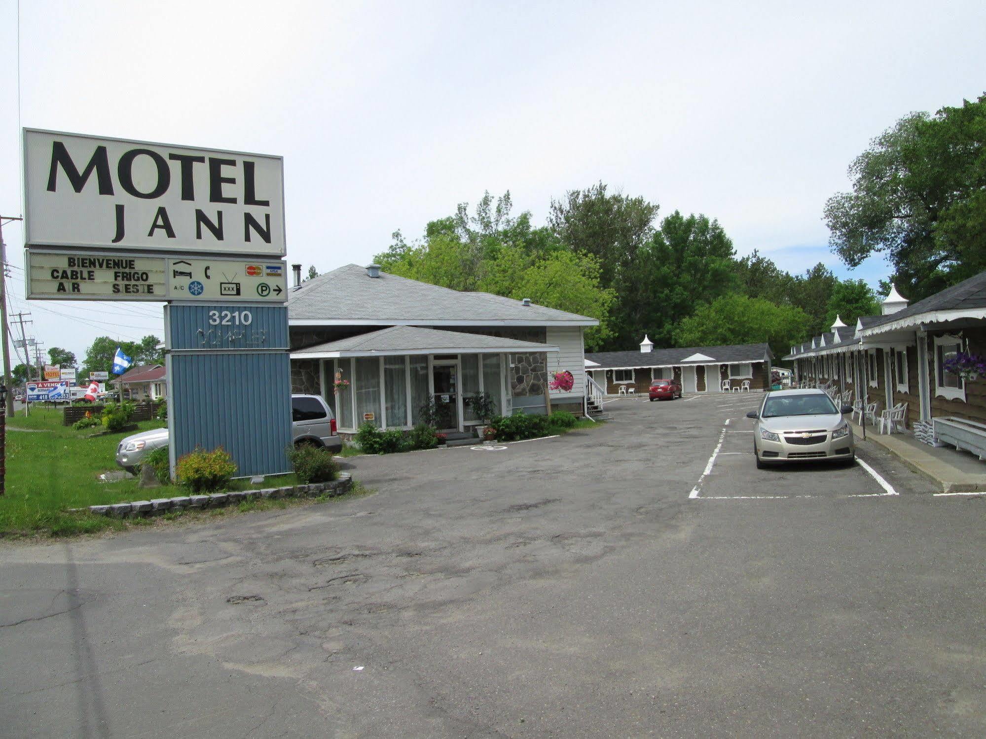 Motel Jann Quebec City Exterior photo